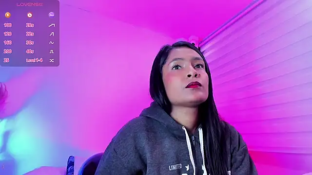Snapshot of Fernanda_liie_ chatting on April 2026 12:20:02 PM Fernanda liie online show from April 2026 12:20:02 PM