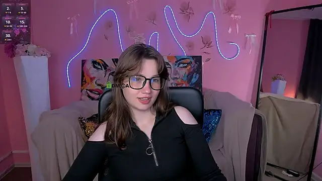 Snapshot of helli_belli chatting on May 2026 01:22:01 AM helli belli online show from May 2026 01:22:01 AM