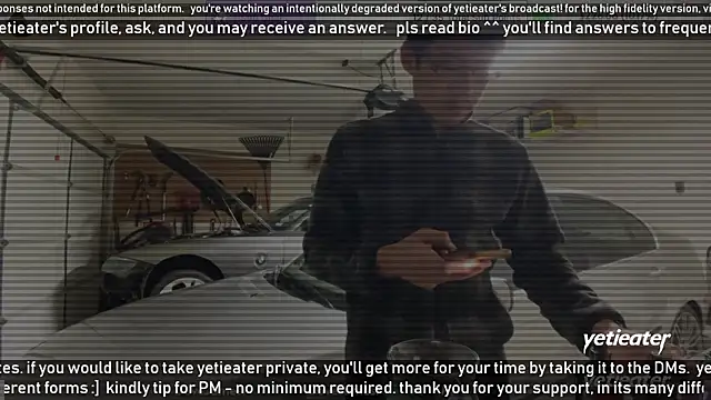 Snapshot of yetieater chatting on January 2025 08:50:01 PM yetieater online show from January 2025 08:50:01 PM