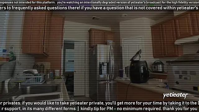 Snapshot of yetieater chatting on January 2025 06:54:02 PM yetieater online show from January 2025 06:54:02 PM