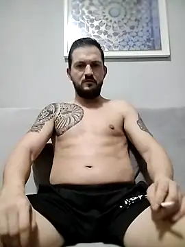 Snapshot of iurinicola chatting on February 2026 10:47:02 PM iurinicola online show from February 2026 10:47:02 PM