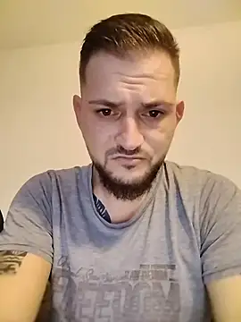 Snapshot of iurinicola chatting on February 2026 03:41:02 PM iurinicola online show from February 2026 03:41:02 PM