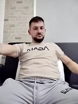 Snapshot of iurinicola chatting on March 2026 09:10:02 PM iurinicola online show from March 2026 09:10:02 PM