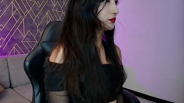 Tahara Romanov online show from April 2026 03:41:02 PM