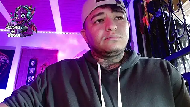 Strip Classes Col online show from October 2025 03:09:01 PM