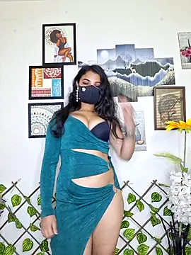 Snapshot of Noor-Bold chatting on February 2026 07:57:01 AM Noor-Bold online show from February 2026 07:57:01 AM