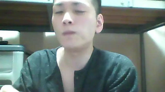 Snapshot of mgnhiroyuki chatting on September 2025 10:05:02 AM mgnhiroyuki online show from September 2025 10:05:02 AM