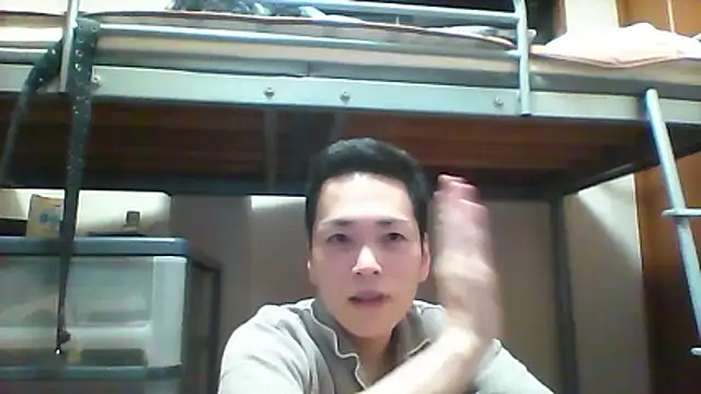 Snapshot of mgnhiroyuki chatting on September 2025 06:51:02 AM mgnhiroyuki online show from September 2025 06:51:02 AM