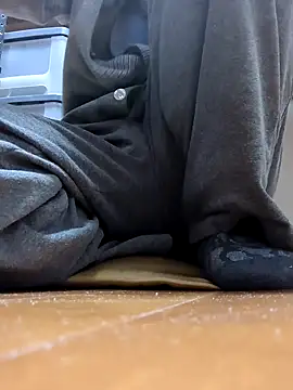 Snapshot of mgnhiroyuki chatting on December 2025 09:23:02 PM mgnhiroyuki online show from December 2025 09:23:02 PM