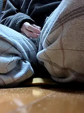 Snapshot of mgnhiroyuki chatting on February 2026 05:27:02 AM mgnhiroyuki online show from February 2026 05:27:02 AM