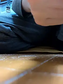 Snapshot of mgnhiroyuki chatting on February 2026 12:09:02 AM mgnhiroyuki online show from February 2026 12:09:02 AM