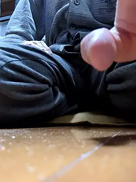 Snapshot of mgnhiroyuki chatting on March 2026 05:42:01 AM mgnhiroyuki online show from March 2026 05:42:01 AM