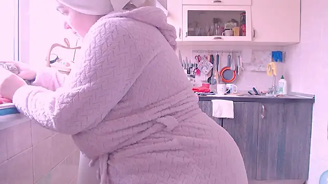 SoftLia online show from February 2025 06:43:02 AM