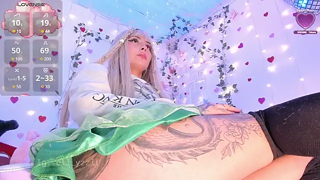 Snapshot of elizabeth_jiing chatting on March 2025 11:00:02 PM elizabeth jiing online show from March 2025 11:00:02 PM