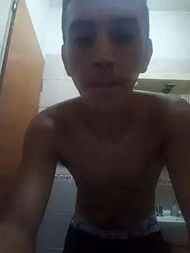 walterdsm online show from March 2025 05:20:01 AM