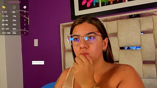 emilyy cooperr online show from April 2026 12:11:02 PM