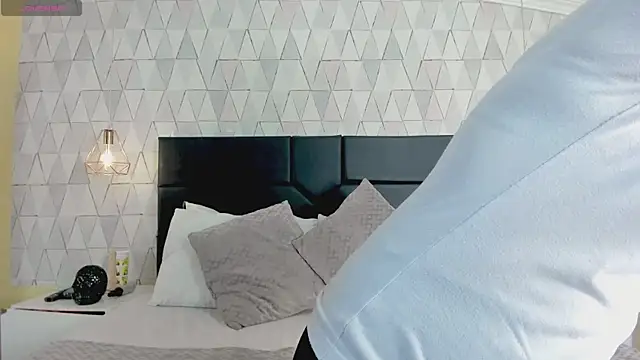 LiliJensen online show from January 2026 05:15:02 PM