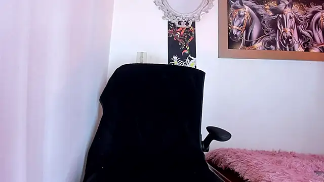 CRAZY-BOY99 online show from April 2026 11:29:02 AM