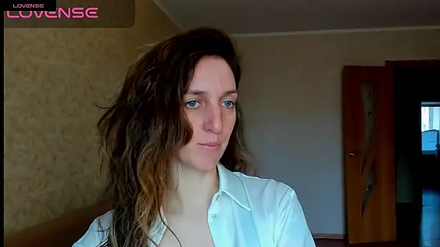 Snapshot of desired_zzoya chatting on April 2026 02:51:01 AM desired zzoya online show from April 2026 02:51:01 AM