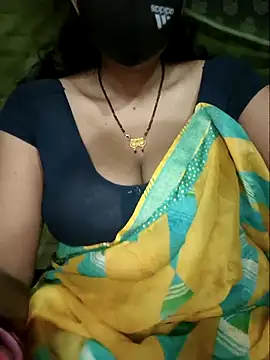 Snapshot of Sexyradha_ chatting on April 2026 10:11:02 PM Sexyradha online show from April 2026 10:11:02 PM