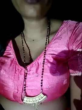Snapshot of Sexyradha_ chatting on May 2026 07:30:02 PM Sexyradha online show from May 2026 07:30:02 PM