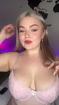 April Vancee online show from November 2025 03:36:01 PM