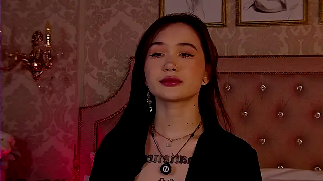 HeatherSweet  online show from September 2025 05:18:01 PM