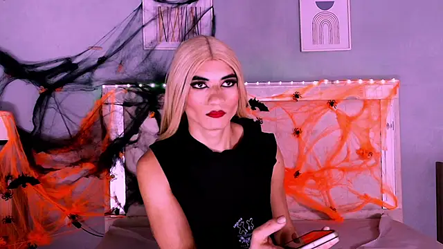 Emily Castillo 1 online show from October 2025 04:54:01 AM