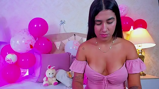 Mia Montess online show from March 2026 02:33:02 PM