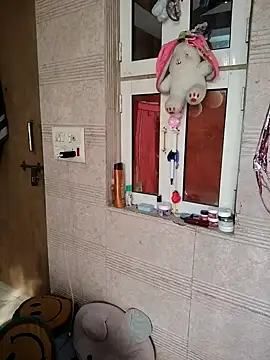 Snapshot of Miss_Love25 chatting on December 2025 09:39:02 AM Miss Love25 online show from December 2025 09:39:02 AM