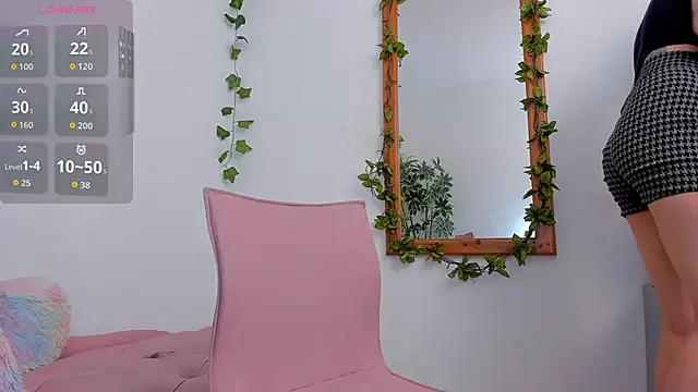 SaskiaGrendel online show from April 2026 12:22:02 AM