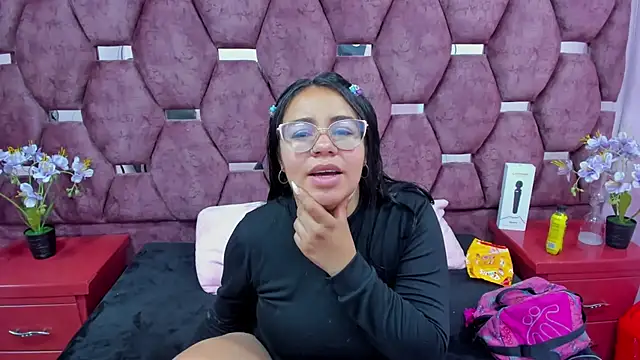  Violeta 18 online show from November 2025 03:28:01 AM