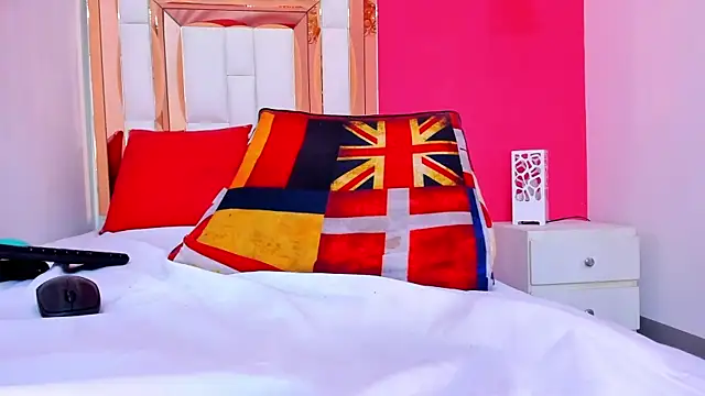 Tifany 69  online show from March 2025 10:44:01 PM