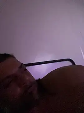 Nitobooy77 online show from April 2026 06:36:01 AM