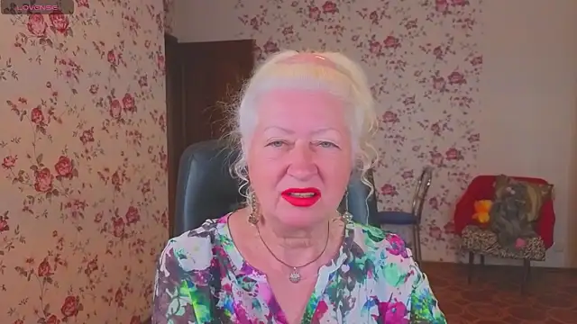 Snapshot of Maya_Mayflower chatting on June 2026 03:19:02 AM Maya Mayflower online show from June 2026 03:19:02 AM