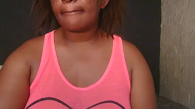 Snapshot of ebony_rose11 chatting on January 2026 02:32:01 PM ebony rose11 online show from January 2026 02:32:01 PM