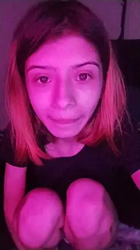 KratosAfroditacs online show from September 2025 03:49:02 PM