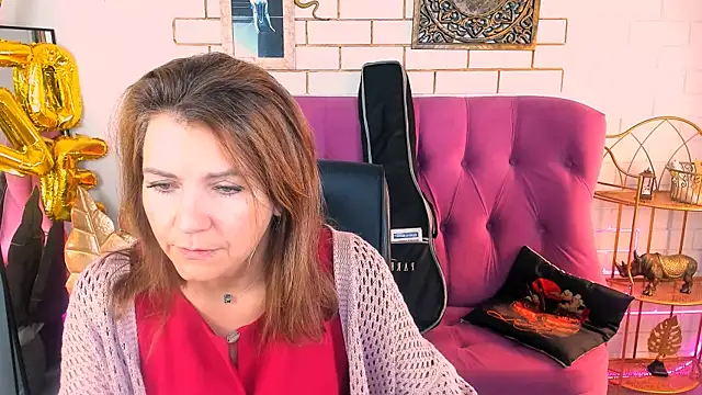 NicoleHitman online show from September 2025 05:19:02 AM