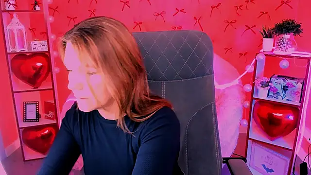 NicoleHitman online show from February 2026 09:48:02 AM