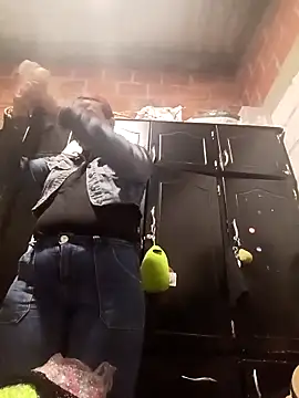 Snapshot of Antonela45 chatting on February 2026 03:02:02 AM Antonela45 online show from February 2026 03:02:02 AM