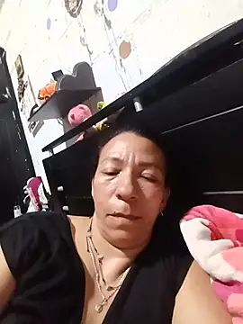 Snapshot of Antonela45 chatting on June 2026 01:26:02 AM Antonela45 online show from June 2026 01:26:02 AM