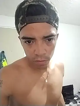 Snapshot of Flakito2490 chatting on February 2026 05:35:01 PM Flakito2490 online show from February 2026 05:35:01 PM