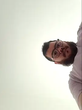 Edmund98 online show from March 2025 05:15:02 PM