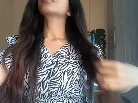 Snapshot of Queen_Ayeshaa chatting on March 2025 09:46:01 AM Queen Ayeshaa online show from March 2025 09:46:01 AM