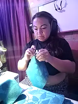 Snapshot of isis_milove chatting on February 2026 02:05:02 PM isis milove online show from February 2026 02:05:02 PM