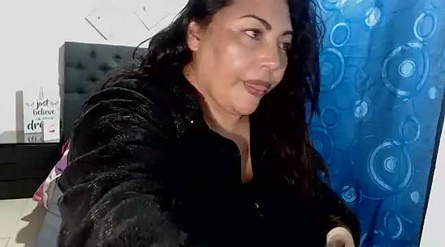 Snapshot of dihayara chatting on December 2024 03:30:01 AM dihayara online show from December 2024 03:30:01 AM