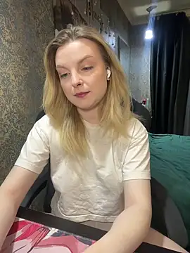 Lina ly online show from March 2025 02:03:01 PM