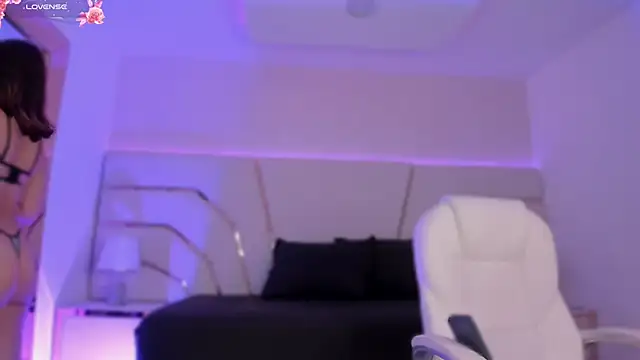 Violeta-Marquez online show from March 2025 02:52:02 PM