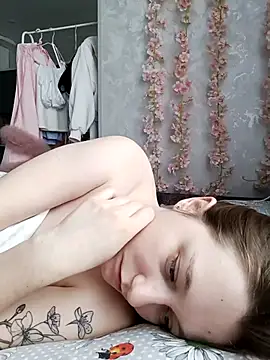 Bonechka online show from November 2025 07:29:02 AM