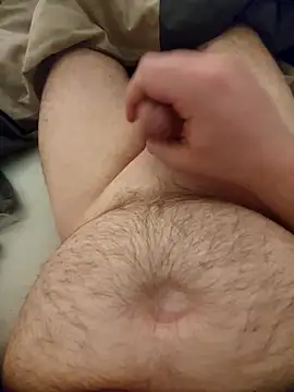 Littleshyguy online show from April 2026 05:39:02 PM